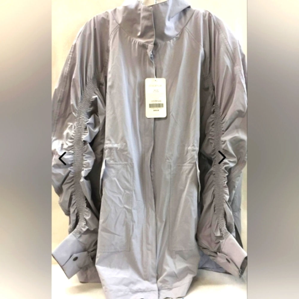 *WORKOUT* NWT Fabletics Gray Giana Jacket size XXL. Regular Price $159.95